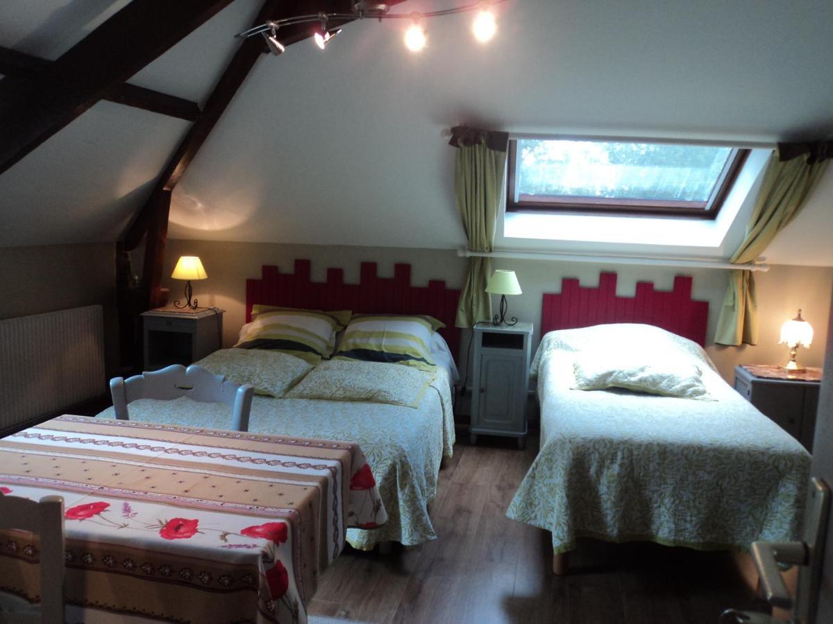 Chez Julie Bed and Breakfast Beaucamps-Ligny Exteriör bild